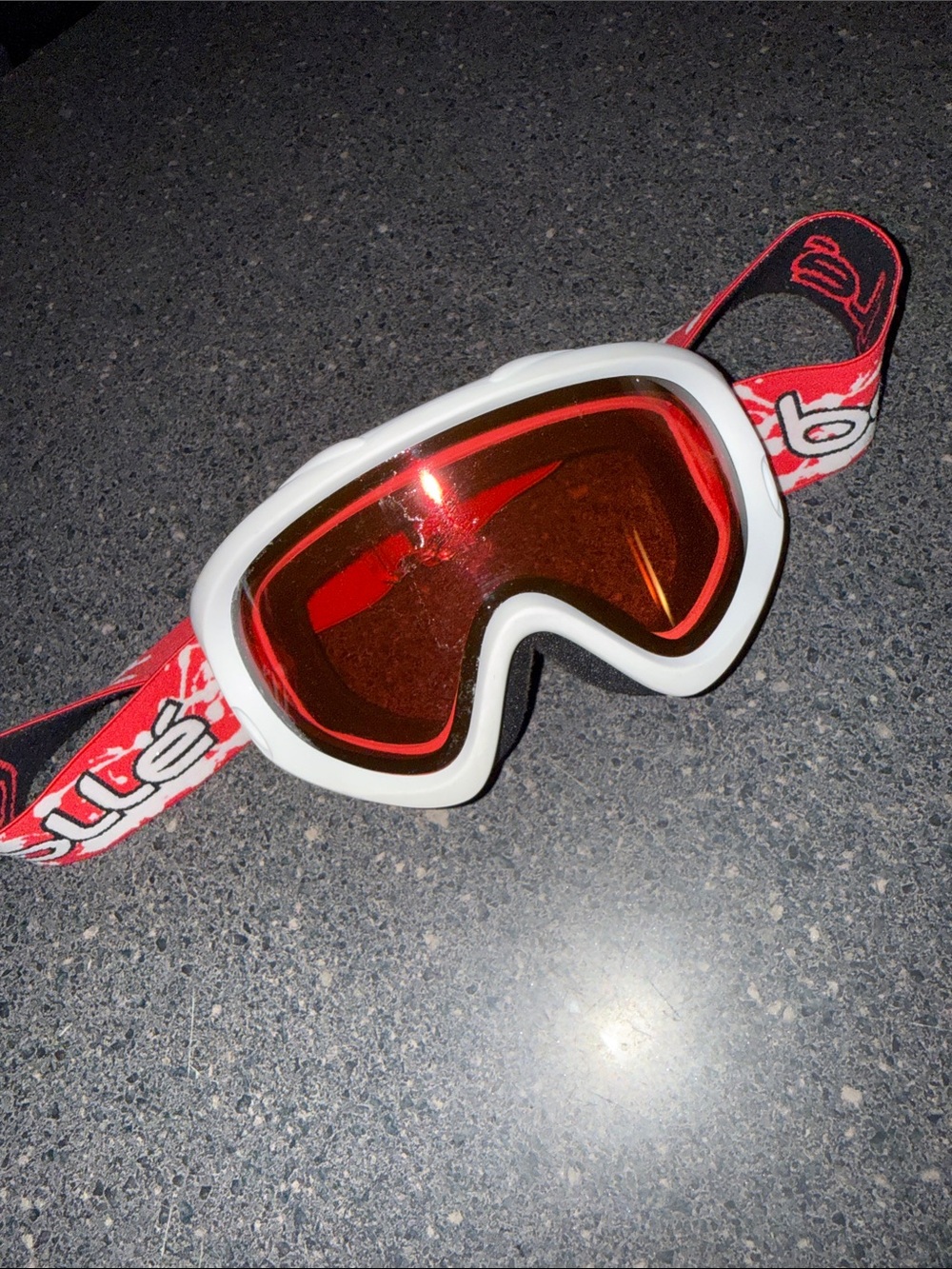Bollé Red Lens Ski/Snowboard Goggles with White Frame